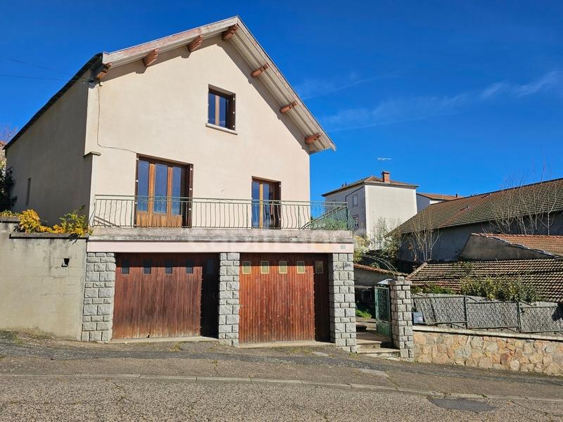 Maison - 105 m² - 5 pièces