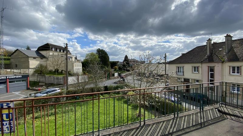 Maison en pierre - 251 m² - 8 pièces