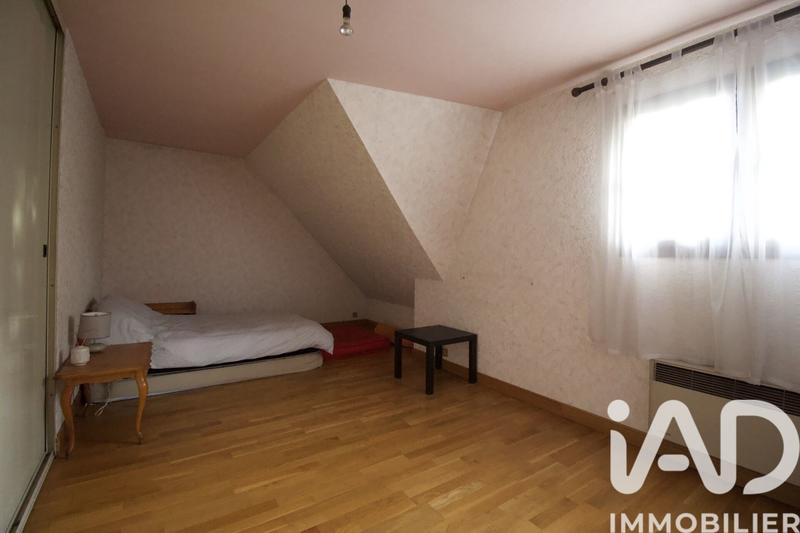 Maison - 151 m² - 7 pièces