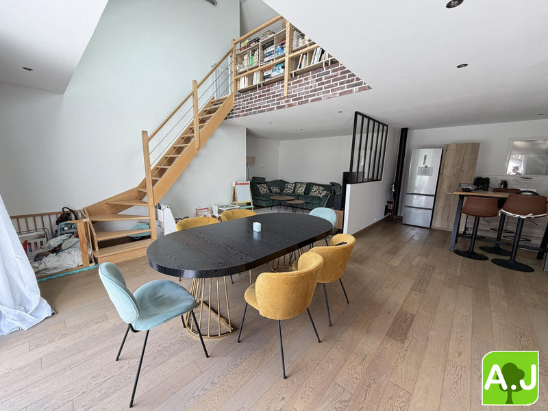 Maison contemporaine - 110 m² - 5 pièces