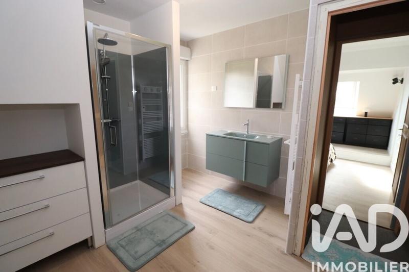 Maison - 183 m² - 6 pièces