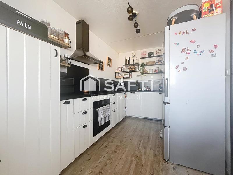 Appartement - 80 m² - 4 pièces