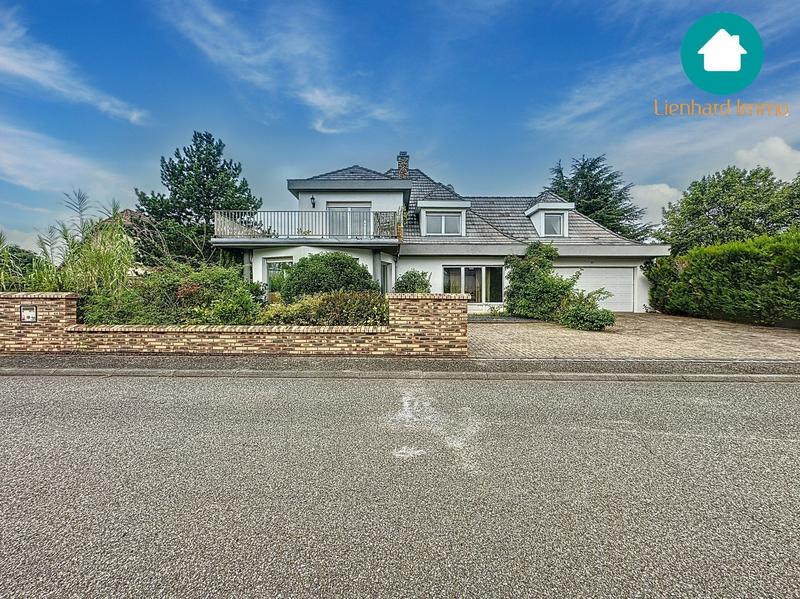 Villa - 280 m² - 7 pièces