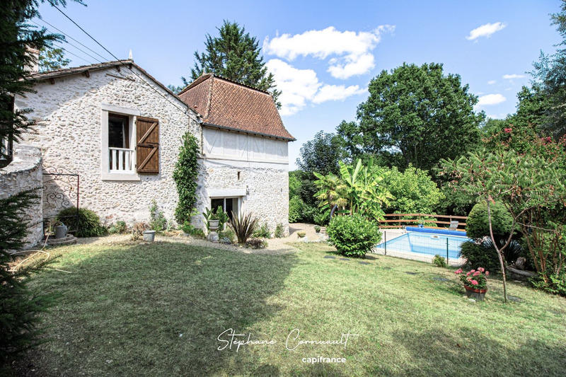 Maison en pierre - 171 m² - 5 pièces