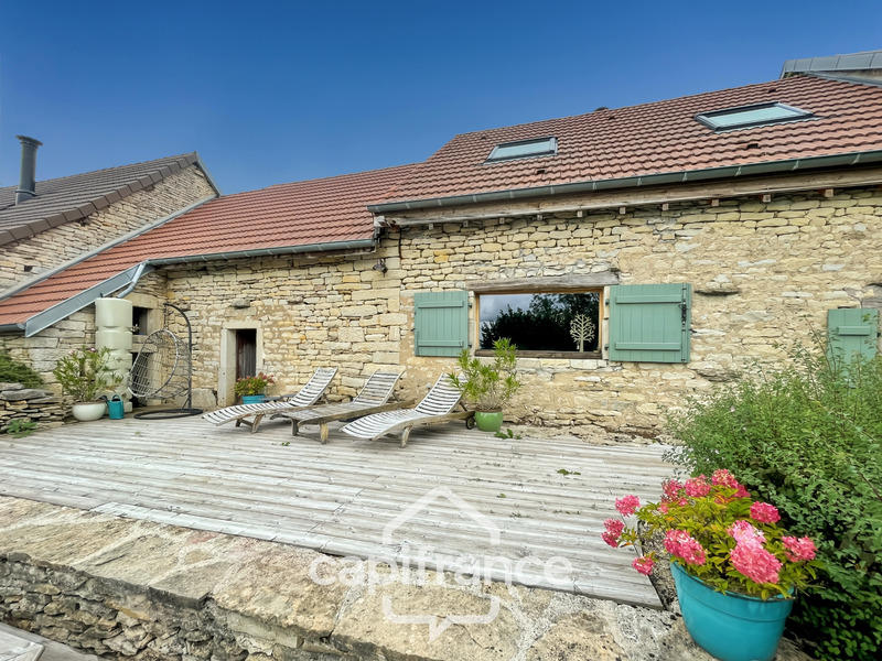 Maison - 160 m² - 6 pièces