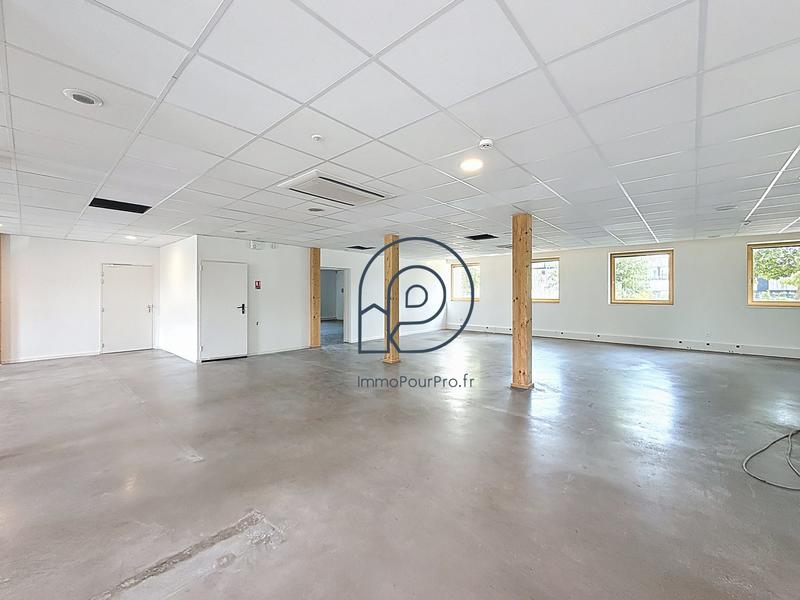 Bureau - 356 m²