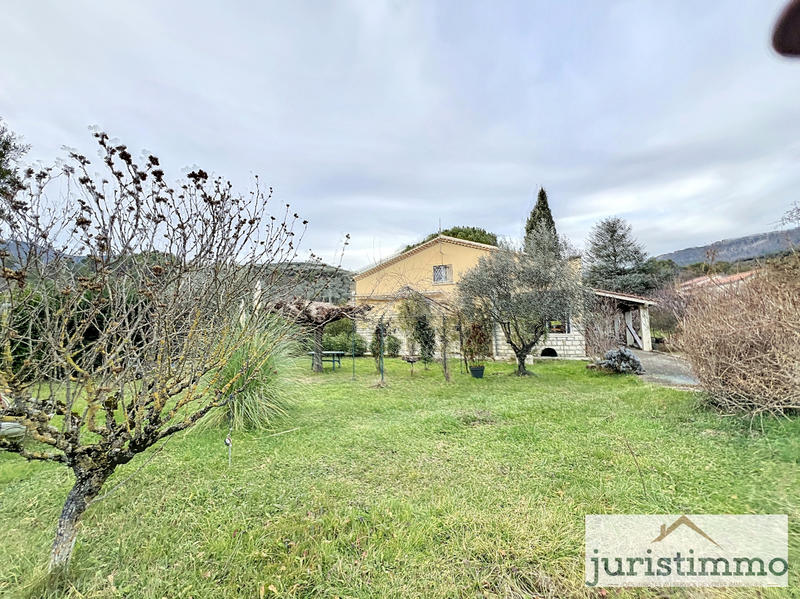 Villa - 120 m² - 5 pièces