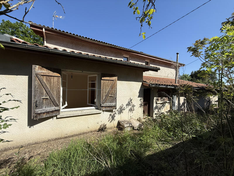 Maison - 206 m² - 11 pièces