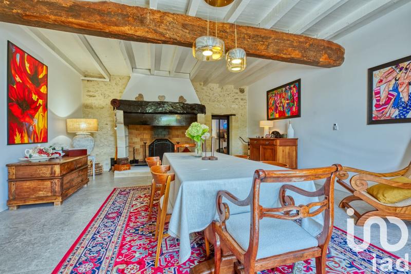 Maison - 390 m² - 11 pièces