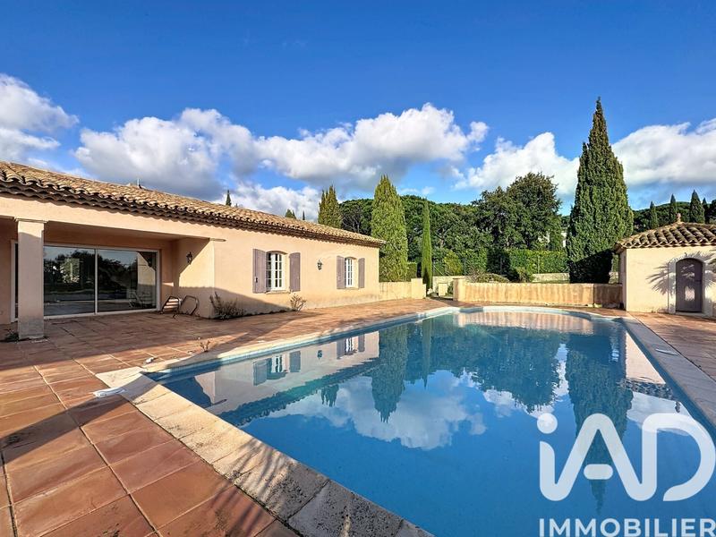 Maison - 400 m² - 10 pièces