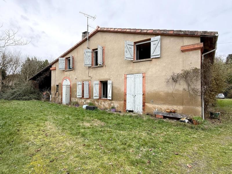 Mas - 800 m² - 13 pièces