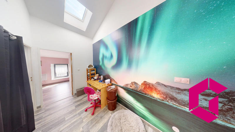 Maison - 83 m² - 4 pièces