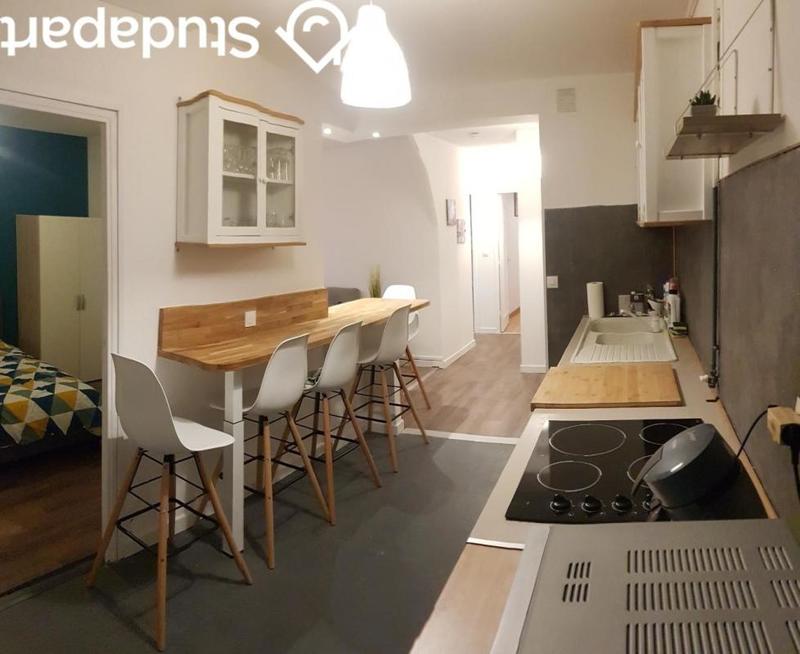 Chambre - 12 m² - 1 pièce