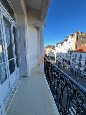 Appartement - 122 m² - 5 pièces