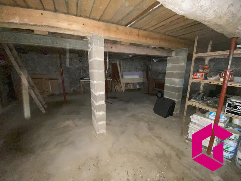 Ferme - 240 m² - 2 pièces