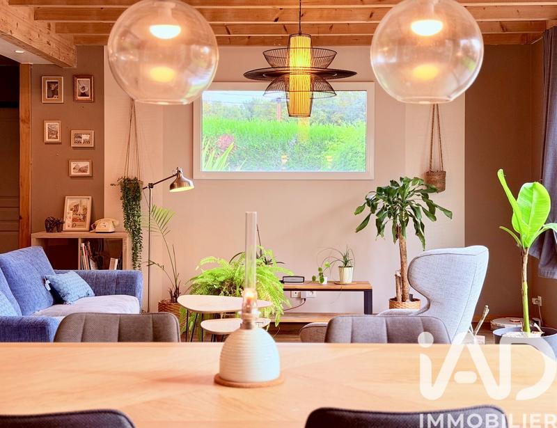 Maison - 107 m² - 4 pièces