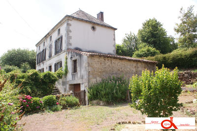 Maison ancienne - 89 m² - 3 pièces