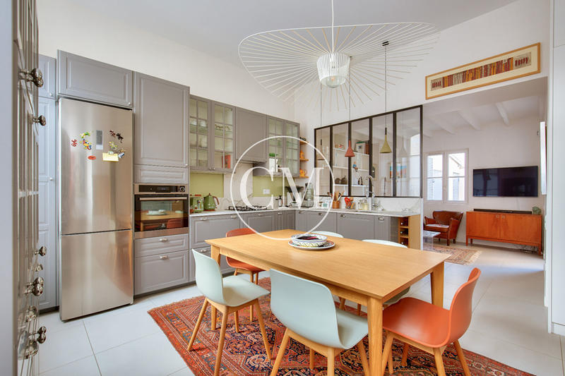 Maison - 98 m² - 4 pièces