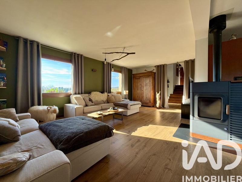 Maison - 147 m² - 6 pièces