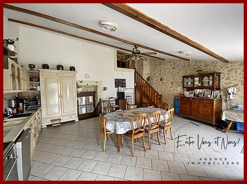 Maison ancienne - 168 m² - 7 pièces