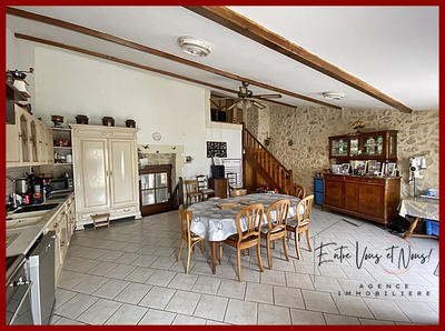 Maison ancienne - 168 m² - 7 pièces