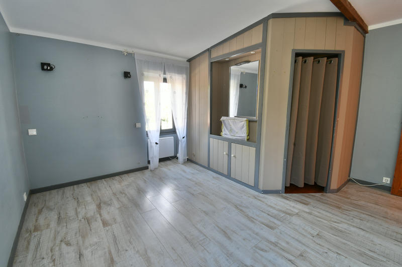 Maison - 127 m² - 5 pièces