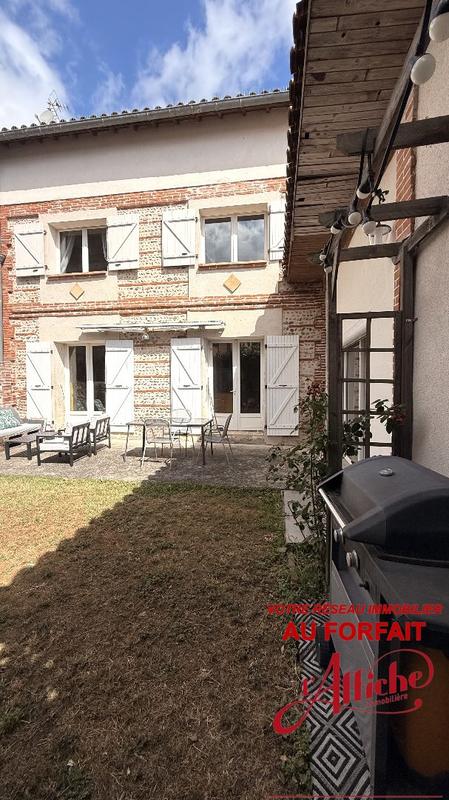 Maison - 245 m² - 7 pièces