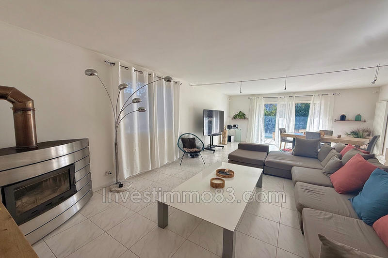 Villa - 230 m² - 7 pièces