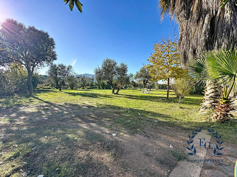 Maison - 170 m² - 5 pièces