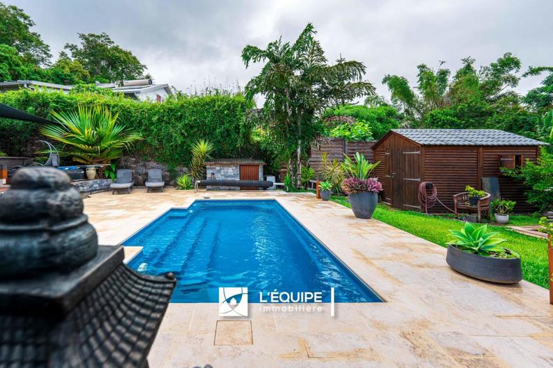 Villa - 170 m² - 6 pièces