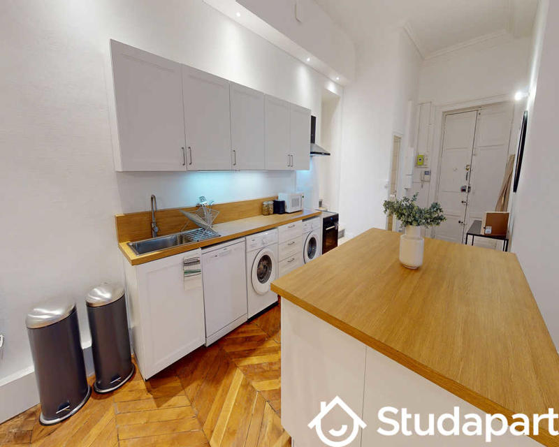 Chambre - 43 m² - 1 pièce