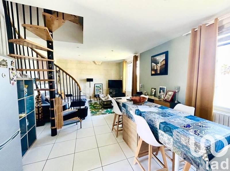 Maison - 96 m² - 5 pièces