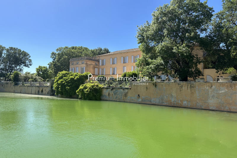 Bastide - 1 700 m²