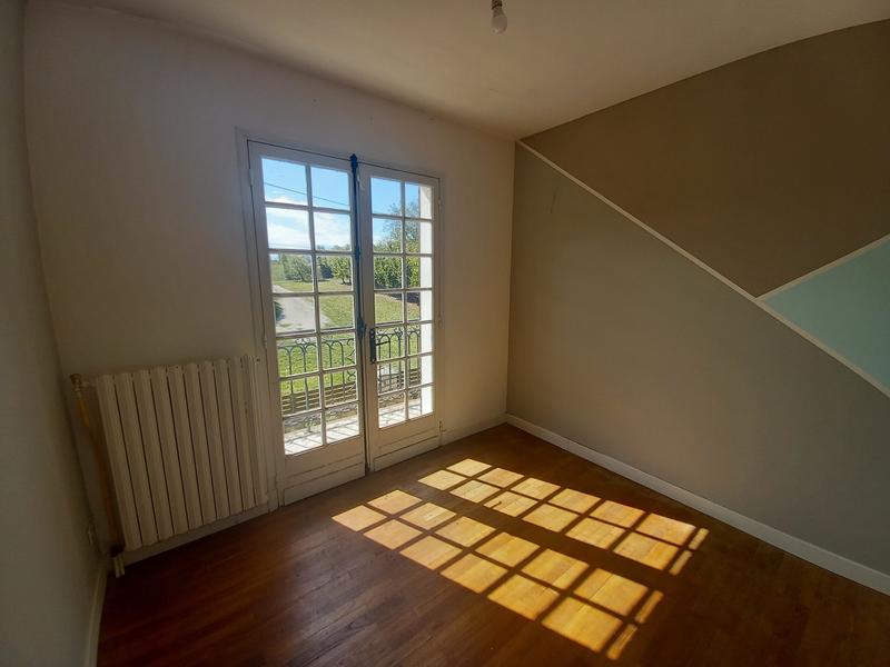 Maison traditionnelle - 80 m² - 4 pièces