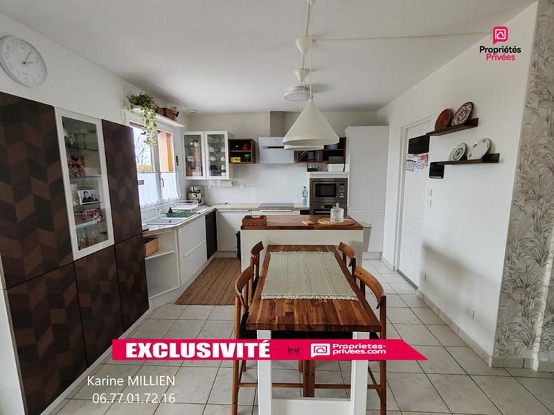 Maison - 158 m² - 8 pièces