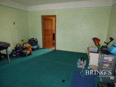 Maison - 222 m² - 8 pièces