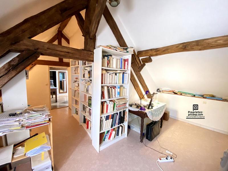 Maison - 94 m² - 4 pièces