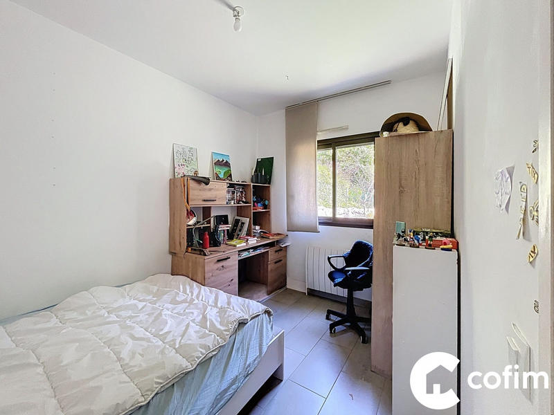 Maison - 180 m² - 7 pièces