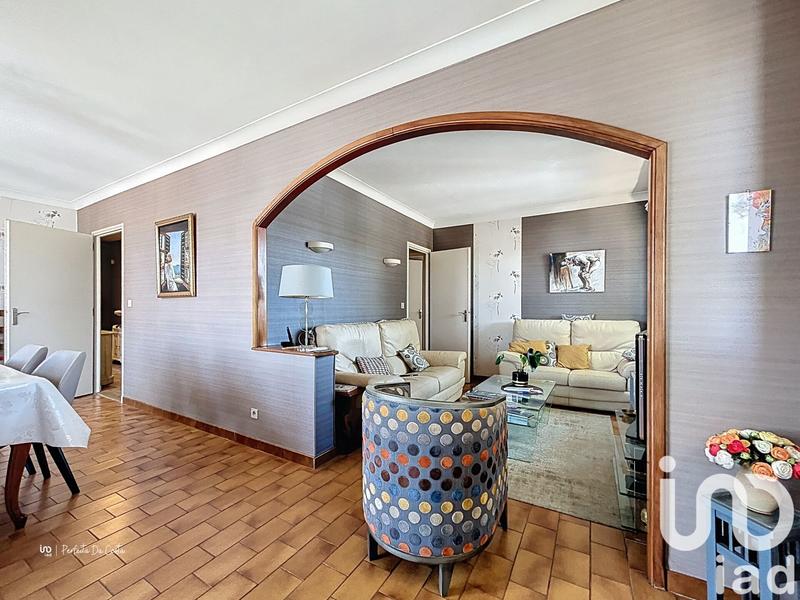 Appartement - 94 m² - 5 pièces