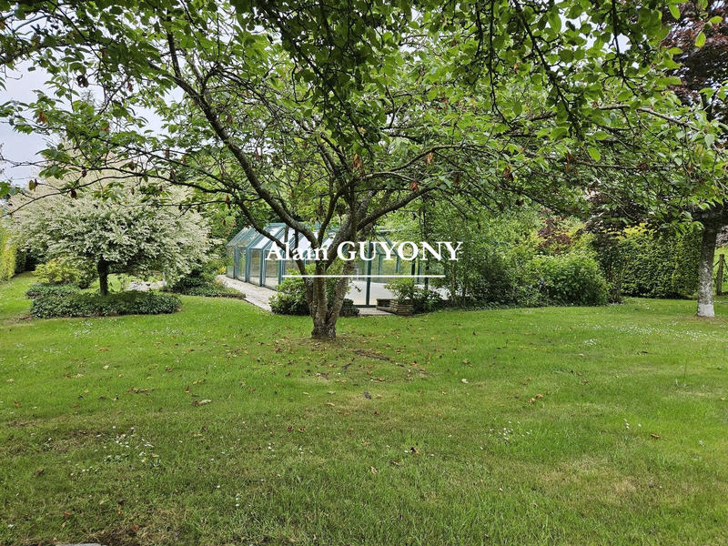 Maison contemporaine - 235 m² - 7 pièces