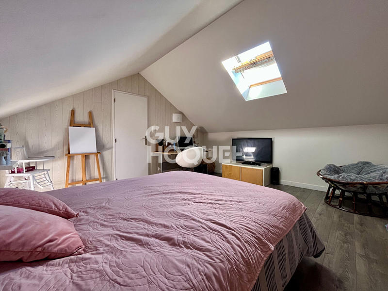 Maison - 165 m² - 6 pièces