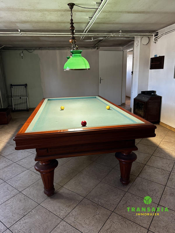 Maison - 170 m² - 7 pièces