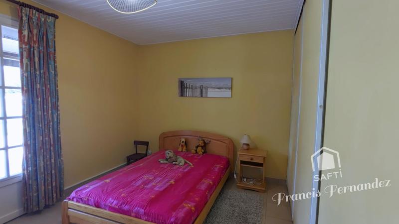 Maison - 220 m² - 6 pièces