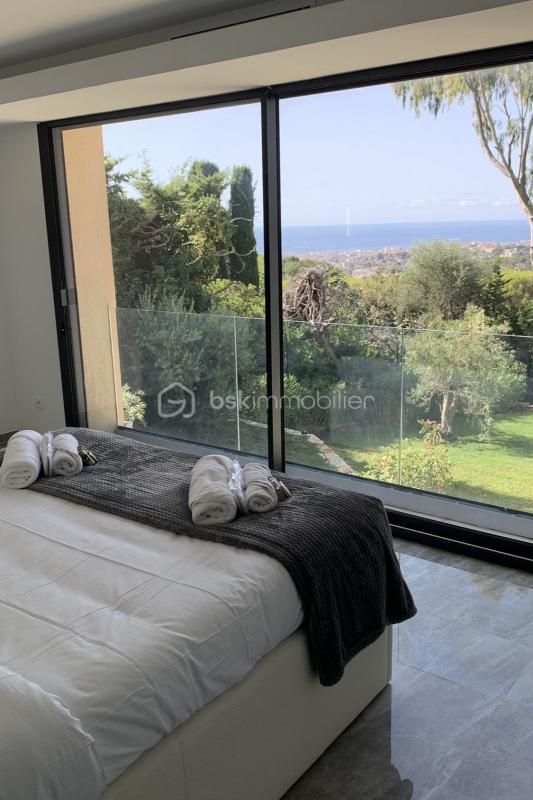 Maison - 370 m² - 7 pièces