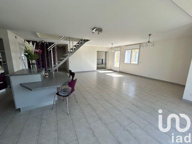 Maison - 225 m² - 6 pièces