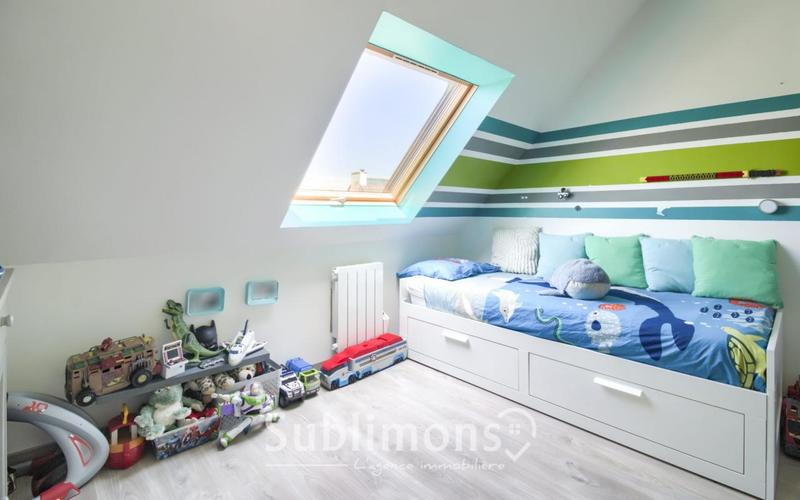 Maison - 80 m² - 5 pièces