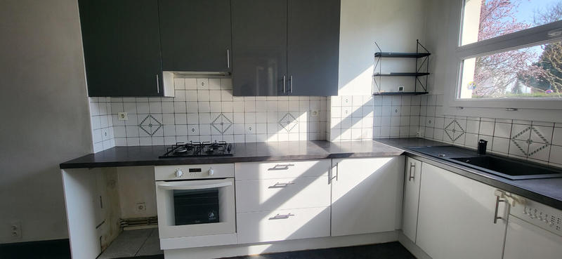 Appartement - 94 m² - 4 pièces