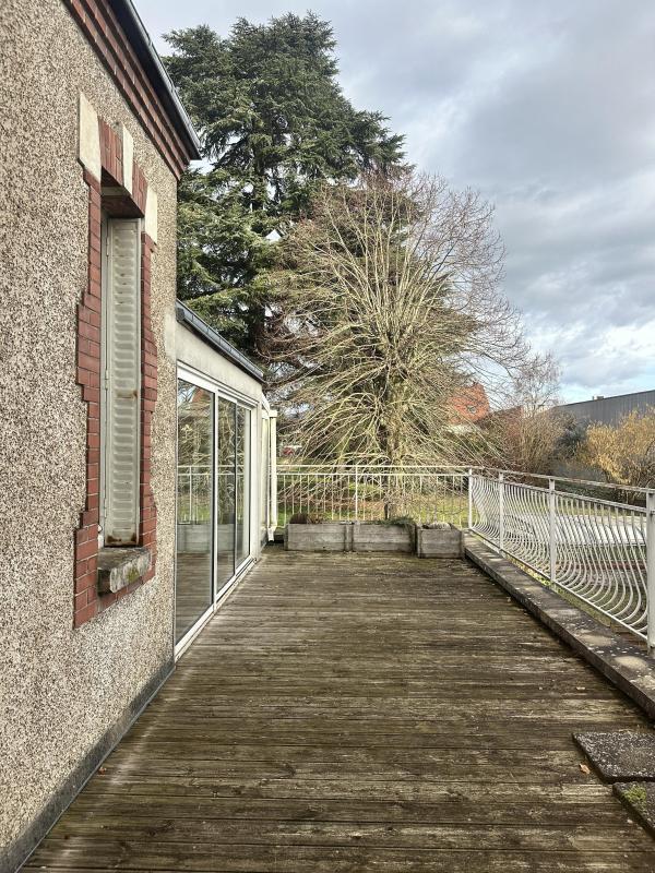 Appartement - 140 m² - 5 pièces