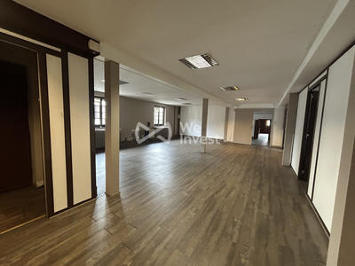 Local d'activités - 800 m²