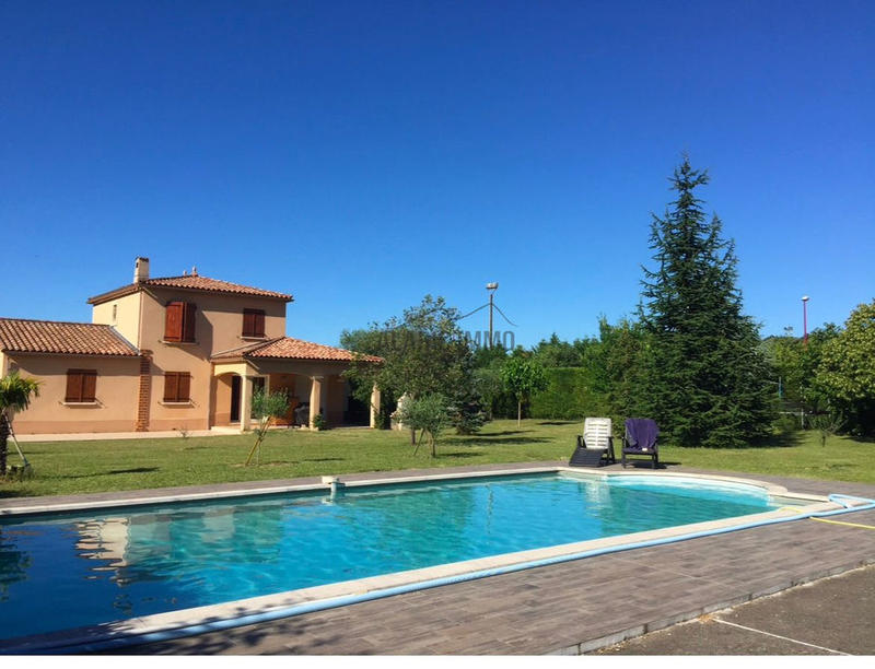 Villa - 171 m² - 7 pièces
